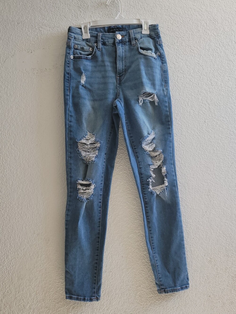 Aeropostale Light Blue High Rise Curvy Jeggings